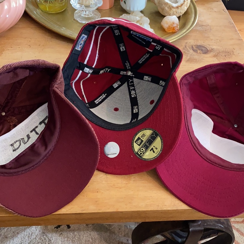 Maroon Hat Starter Pack! - image 2